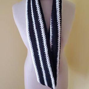 Crochet Black and White Stripe Cowl Scarf/New